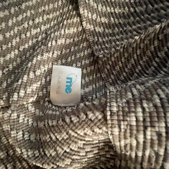 Issey Miyake Mock Turtleneck Medium - Picture 5 of 5